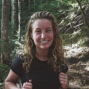 Meet your Posher, Caroline